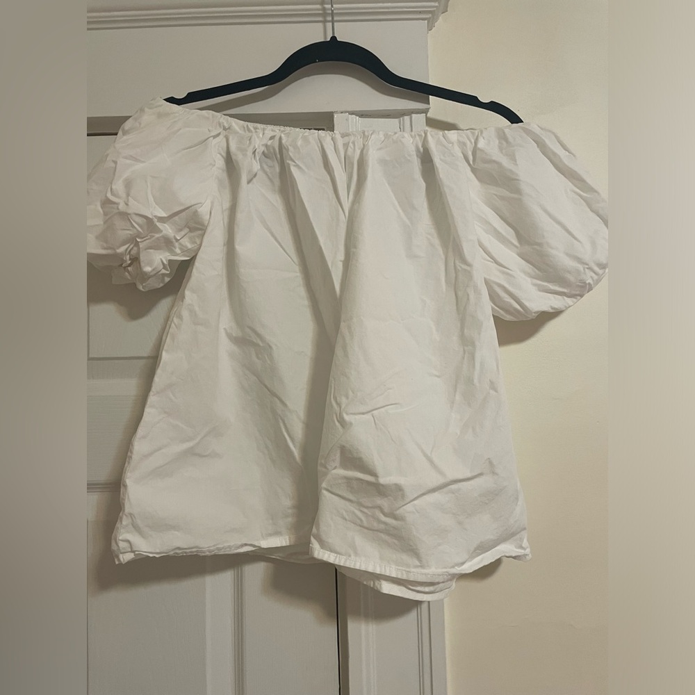 Top summer white